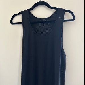 Lululemon workout tank